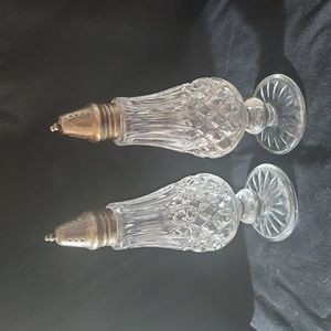 Antique salt abd pepper shaker
